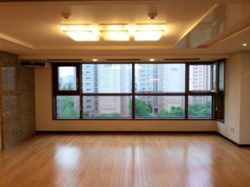 Banpo-dong Apartment (High-Rise)