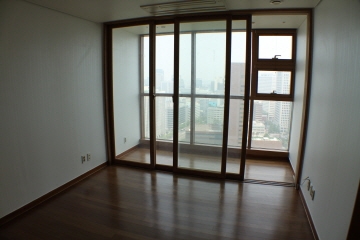 Jungnim-dong Apartment (High-Rise)