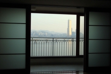 Cheongam-dong Apartment (High-Rise)