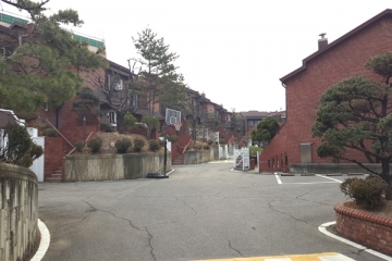 Yeonhui-dong Single House