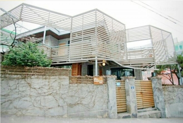 Changcheon-dong Single House
