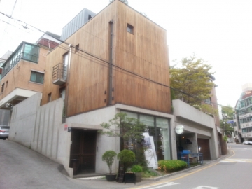 Banpo-dong Single House