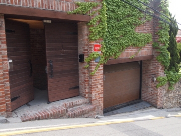 Pyeongchang-dong House