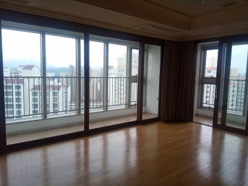 Yongsan-dong Apartment (High-Rise)