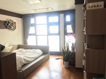 Yeonhui-dong Efficency Apartment