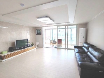 Yonggang-dong Apartment (High-Rise)