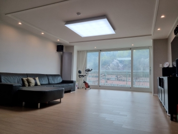 Pyeongchang-dong Apartment (High-Rise)