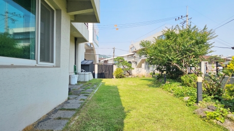 Yeonhui-dong Single House