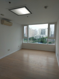 Hangangno 3(sam)-ga Apartment (High-Rise)