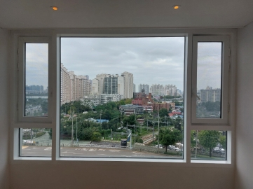 Hangangno 3(sam)-ga Apartment (High-Rise)